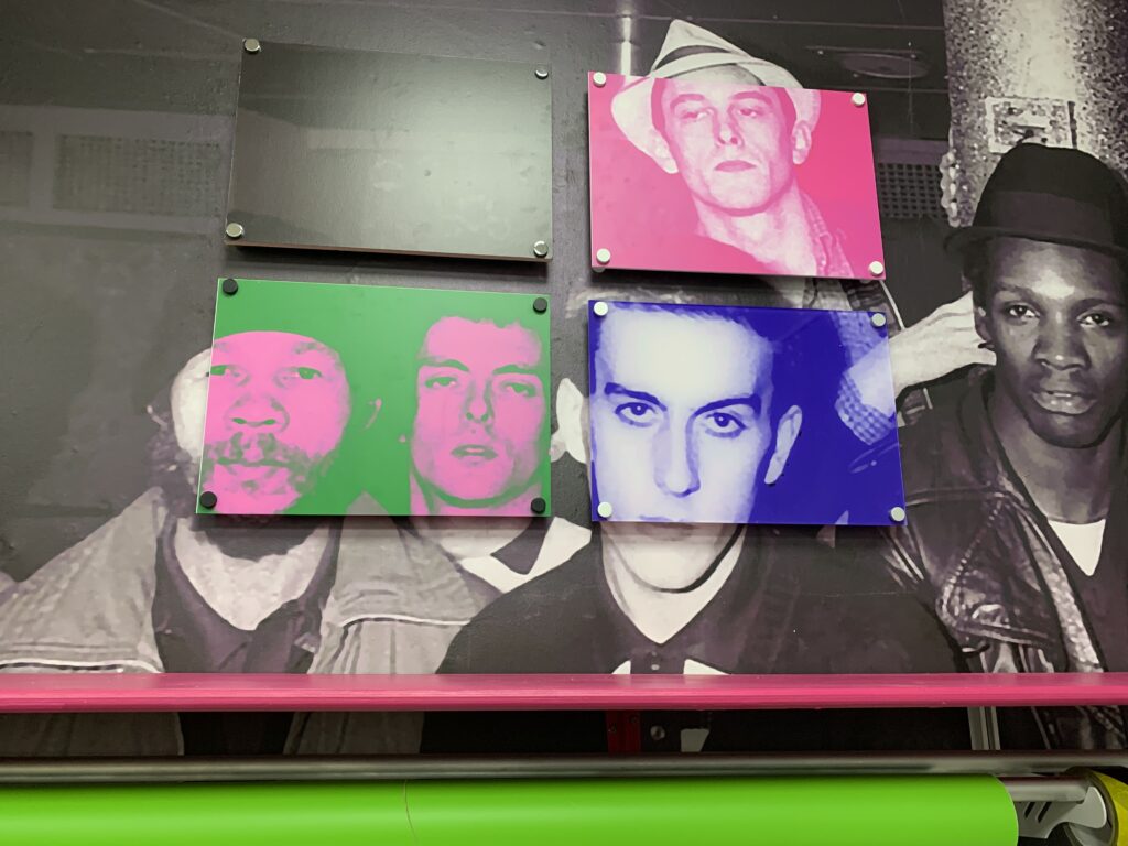 Wall Coverings Graphics Oner Signs wall-coverings-graphics-oner-signs